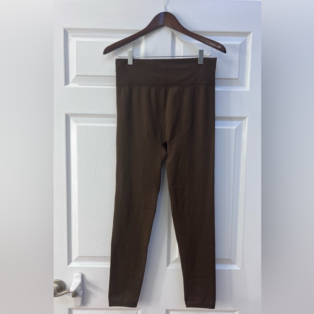 NWT Versona Thick Brown Legging, Size M/L